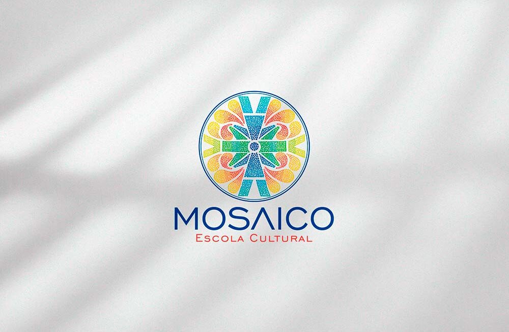 A Escola Cultural Mosaico fundamenta sua atuação em princípios humanistas, buscando a valorização do sujeito dentro do processo integral de educação e principalmente valorizando o homem do seu próprio tempo e sua cultura.